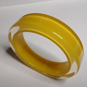 Very Awesome Vintage 8.5 Inch Yellow And Clear Plastic Bangle